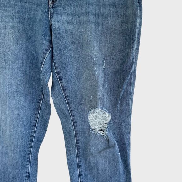 Levi’s Women’s 711 Skinny Distressed size 16 Jeans - Picture 2 of 5